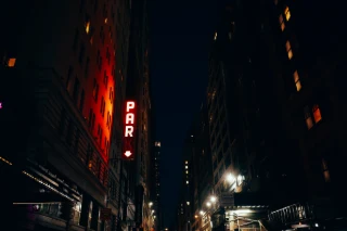 Instagram POST 011 01 — UNSTAGED · LOG /014 · MOMENT /034 · ARCHIVE ID L014-M048.