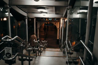 L1046959 — UNSTAGED · LOG /017 · MOMENT /015 · ARCHIVE ID L017-M253.